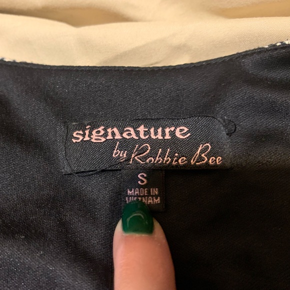 Robbie Bee Aztec Print Dress - Picture 2 of 14